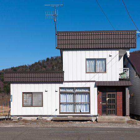 Furano Bnb Villa Exterior photo